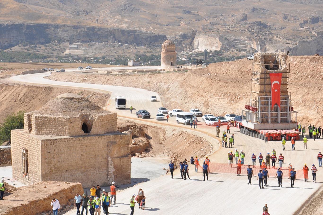 İmam Abdullah Zaviyesinin minaresi de taşındı İmam Abdullah Zaviyesinin minaresi de taşındı